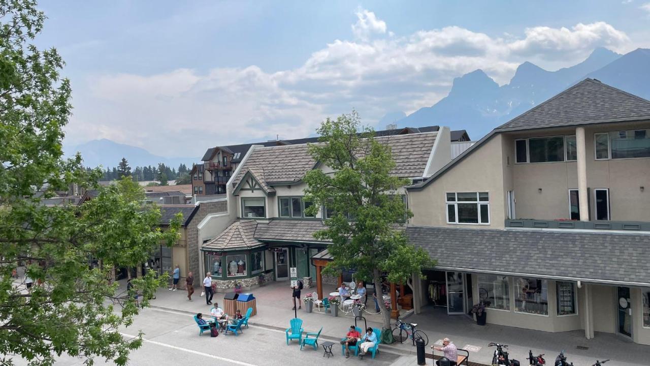 Unit #302 Mountain View 2 Beds In Dt Apartment Canmore Exterior photo